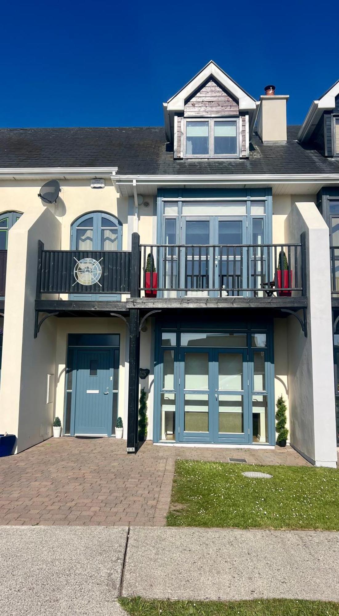 Shannonside - Stylish 5 Bed Marina Home & 40Ft Mooring Termonbarry Dış mekan fotoğraf